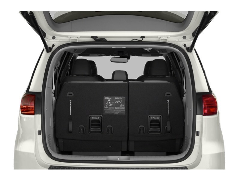 2018 Kia Sedona SX+ FWD Exterior Shot 4