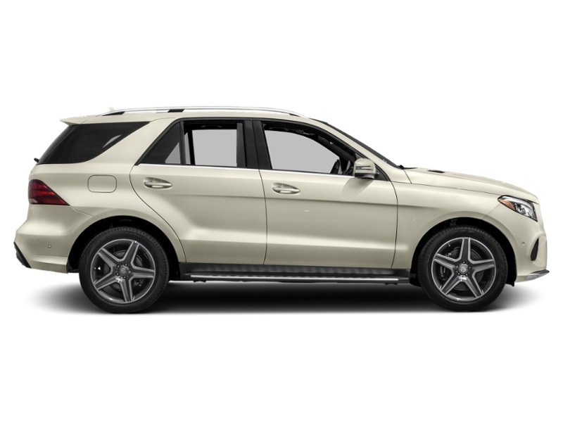 2018 Mercedes-Benz GLE 400 GLE 400 4MATIC SUV Exterior Shot 11