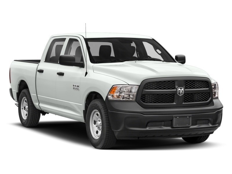 2020 RAM 1500 Classic Express 4x4 Crew Cab 5'7" Box Exterior Shot 9