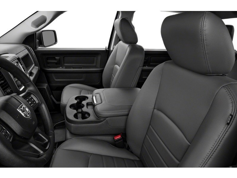 2018 RAM 1500 Express 4x4 Crew Cab 5'7" Box *Ltd Avail* Interior Shot 4