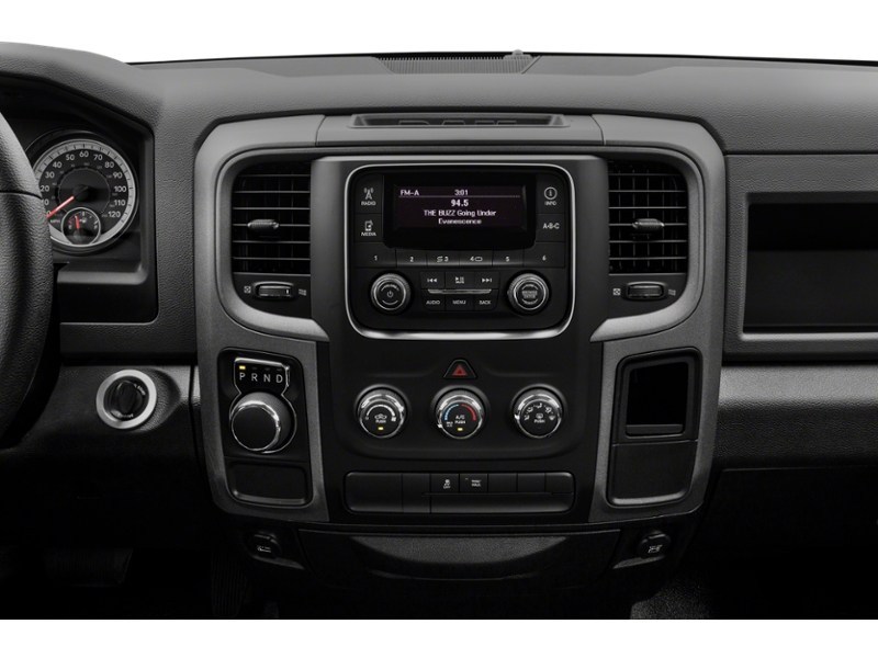 2020 RAM 1500 Classic Express 4x4 Crew Cab 5'7" Box Interior Shot 2