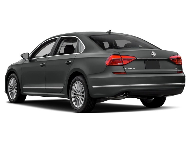 2016 Volkswagen Passat 4dr Sdn 1.8 TSI Auto Comfortline Exterior Shot 10