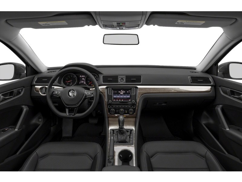 2016 Volkswagen Passat 4dr Sdn 1.8 TSI Auto Comfortline Interior Shot 6