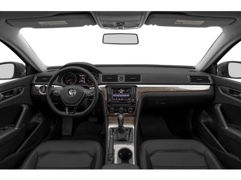 2016 Volkswagen Passat 4dr Sdn 1.8 TSI Auto Comfortline Interior Shot 6
