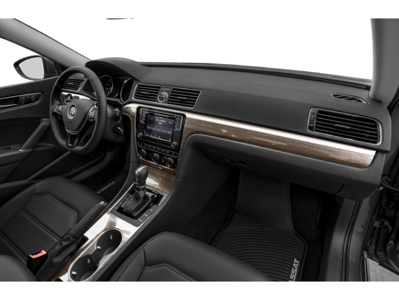 2016 Volkswagen Passat 4dr Sdn 1.8 TSI Auto Comfortline Interior Shot 1