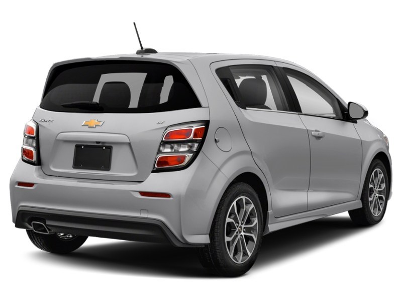 2018 Chevrolet Sonic 5dr HB Auto LT Exterior Shot 2