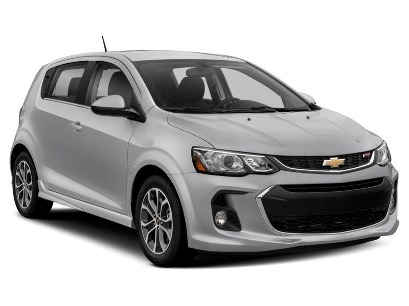 2017 Chevrolet Sonic 5dr HB Auto LT Exterior Shot 9