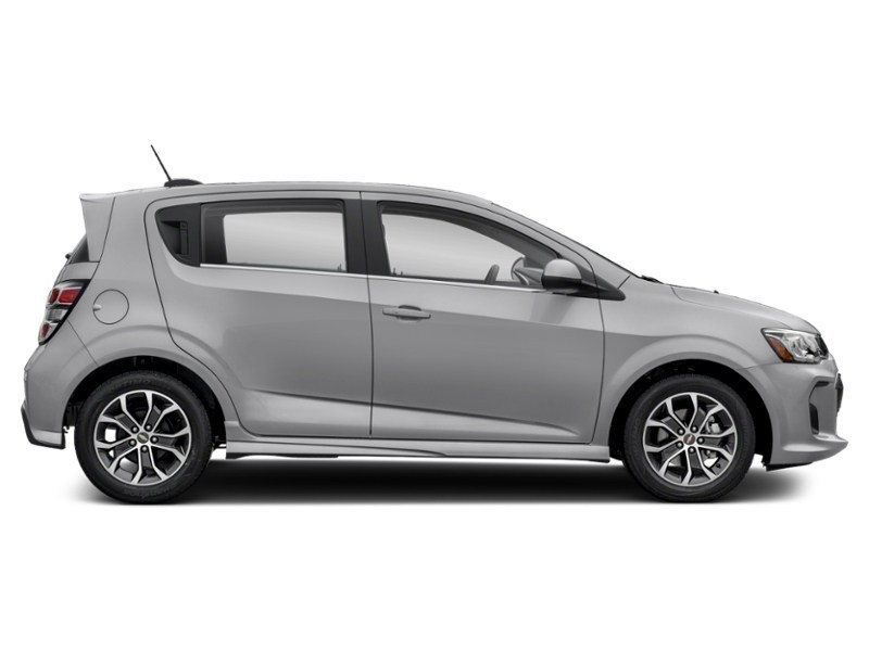 2018 Chevrolet Sonic 5dr HB Auto LT Exterior Shot 11