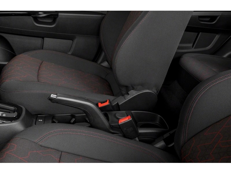2018 Chevrolet Sonic 5dr HB Auto LT Interior Shot 7