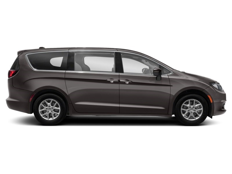 2018 Chrysler Pacifica L 2WD Exterior Shot 11