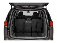 2018 Chrysler Pacifica L 2WD Exterior Shot 4