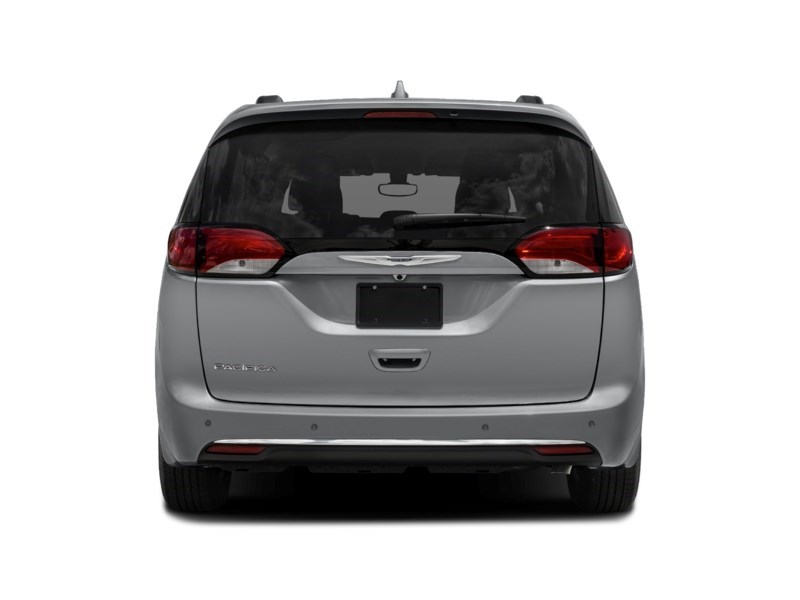 2020 Chrysler Pacifica Touring-L Plus FWD Exterior Shot 8