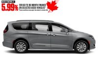 2017 Chrysler Pacifica 4dr Wgn Limited Exterior Shot 11
