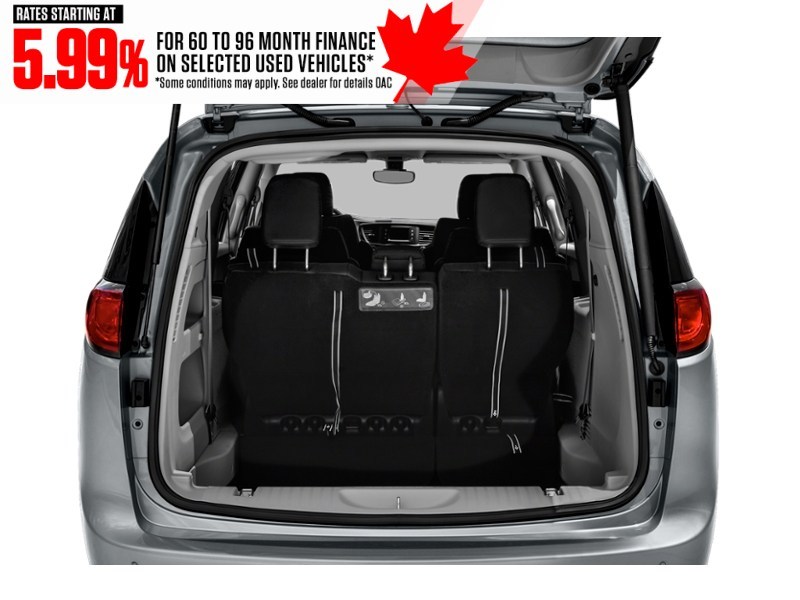 2020 Chrysler Pacifica Limited 35th Anniversary FWD *Ltd Avail* Exterior Shot 4
