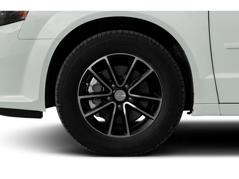 2019 Dodge Grand Caravan GT 2WD Exterior Shot 5