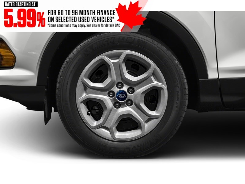 2019 Ford Escape SE 4WD Exterior Shot 5