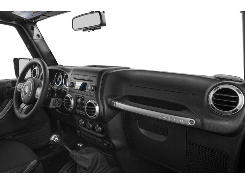 2018 Jeep Wrangler JK Unlimited Sahara 4x4 Interior Shot 1
