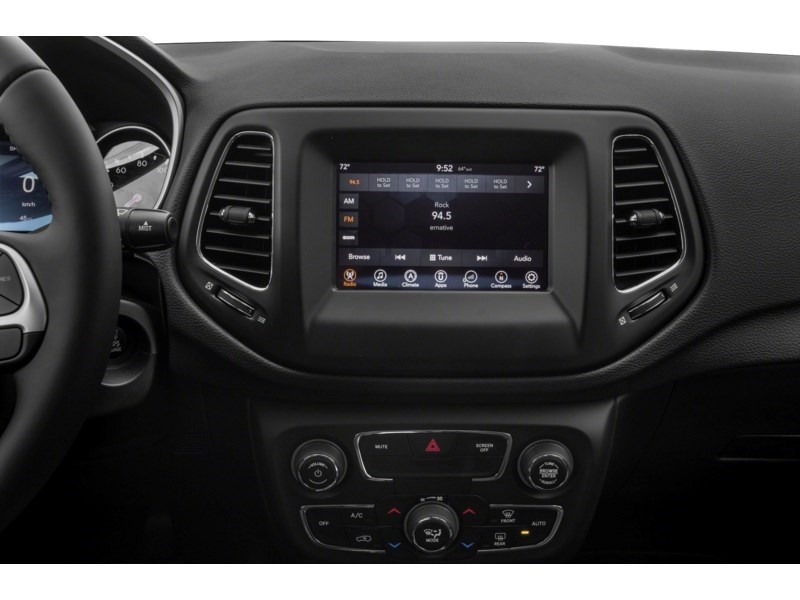 2019 Jeep Compass Altitude 4x4 Interior Shot 2