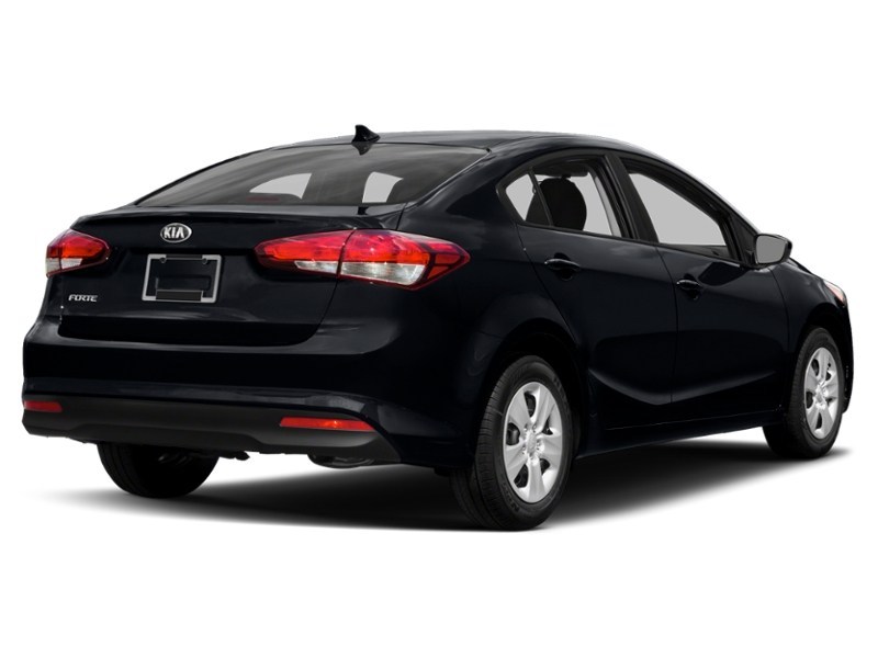 2018 Kia Forte LX Auto Exterior Shot 2