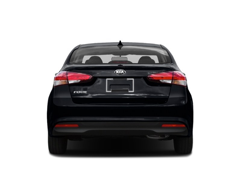 2018 Kia Forte LX Auto Exterior Shot 8