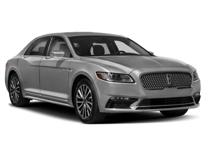 2018 Lincoln Continental Reserve Exterior Shot 9