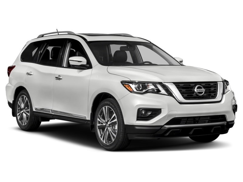 2018 Nissan Pathfinder 4x4 Midnight Edition Exterior Shot 9