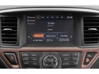 2018 Nissan Pathfinder 4x4 Midnight Edition Interior Shot 2