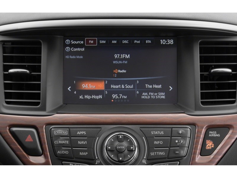 2018 Nissan Pathfinder 4x4 Midnight Edition Interior Shot 2