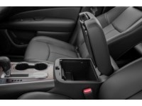 2018 Nissan Pathfinder 4x4 Midnight Edition Interior Shot 7