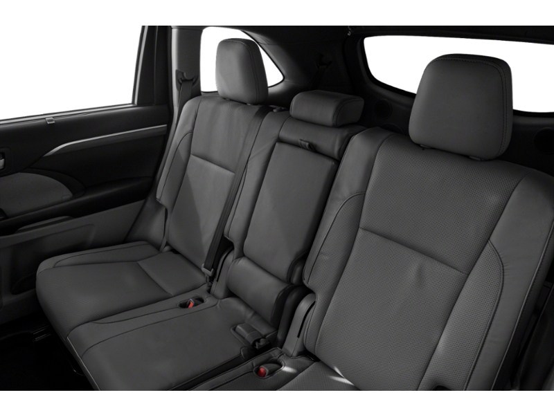 2019 Toyota Highlander AWD Limited Interior Shot 5