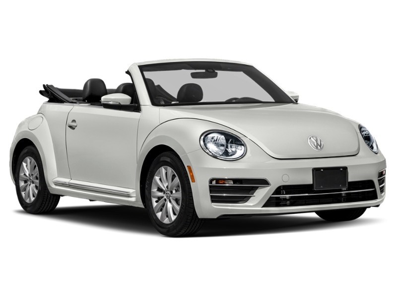 2017 Volkswagen Beetle 2dr Conv Classic Exterior Shot 9