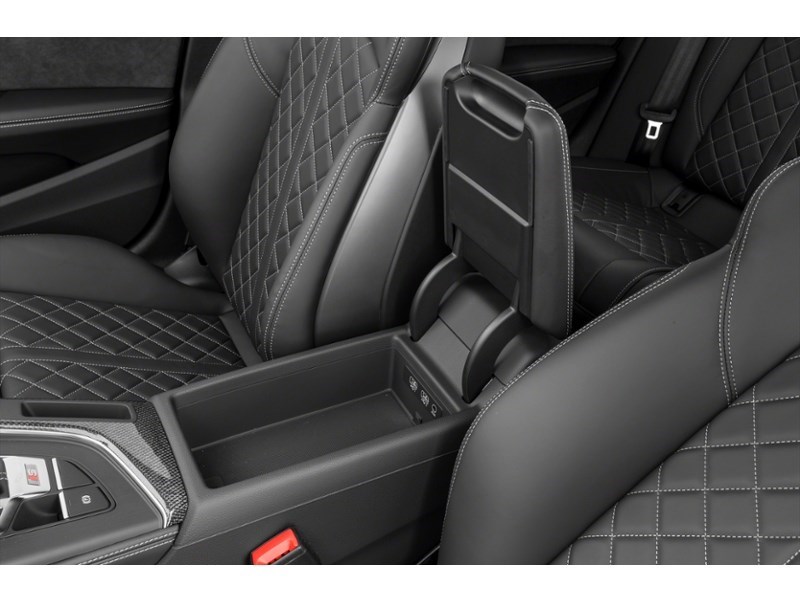 2019 Audi S4 Progressiv 3.0 TFSI quattro Interior Shot 7