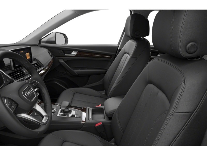 2019 Audi Q5 Komfort 45 TFSI quattro Interior Shot 4