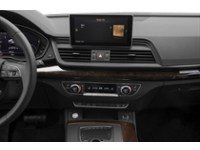 2019 Audi Q5 Komfort 45 TFSI quattro Interior Shot 2