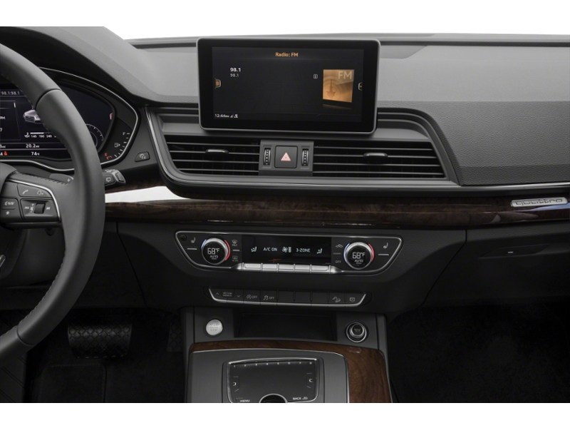 2019 Audi Q5 Komfort 45 TFSI quattro Interior Shot 2