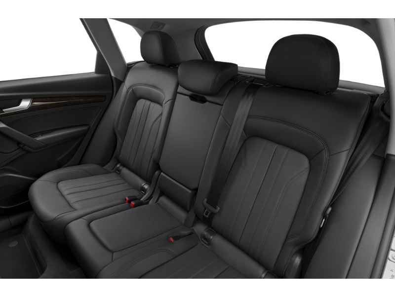 2019 Audi Q5 Komfort 45 TFSI quattro Interior Shot 5