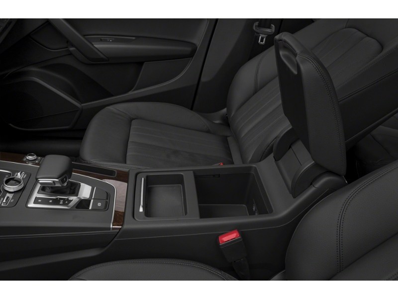 2019 Audi Q5 Komfort 45 TFSI quattro Interior Shot 7