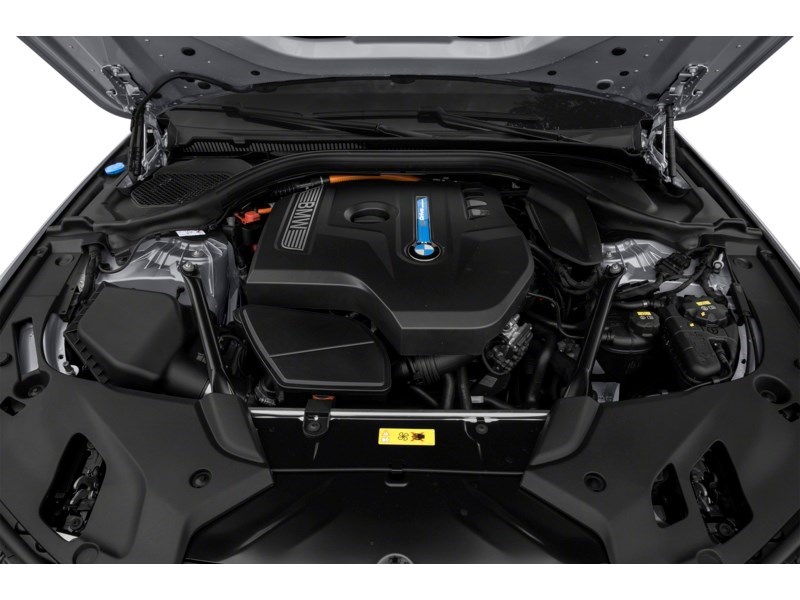 2018 BMW 530e 530e xDrive iPerformance Plug-In Hybrid Exterior Shot 3