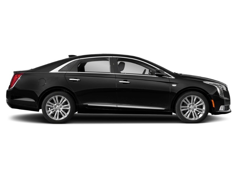 2018 Cadillac XTS 4dr Sdn Livery Package FWD Exterior Shot 11