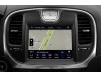 2018 Chrysler 300 300 Limited AWD Interior Shot 8