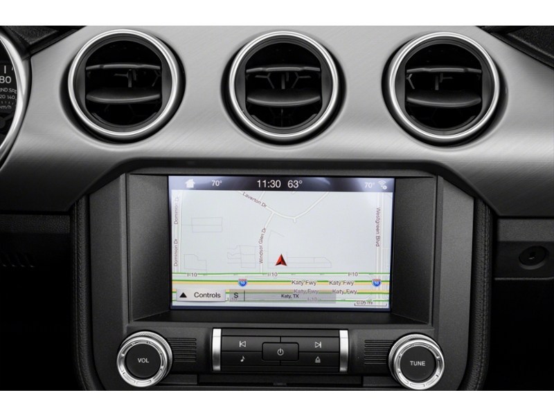2021 Ford Mustang EcoBoost Convertible Interior Shot 7