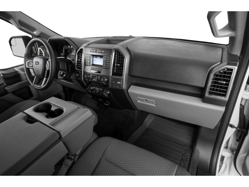 2018 Ford F-150 XLT /FX4/ SPORT APPEREANCE Interior Shot 1