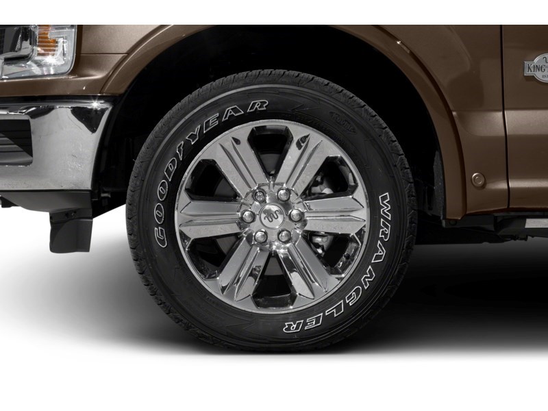 2018 Ford F-150 King Ranch 4WD SuperCrew 5.5' Box Exterior Shot 5