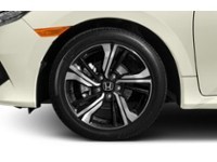 2018 Honda Civic Touring CVT Exterior Shot 5