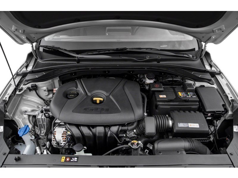 2018 Hyundai Elantra GT GL SE Auto Exterior Shot 3