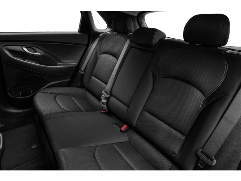 2018 Hyundai Elantra GT GL SE Auto Interior Shot 5