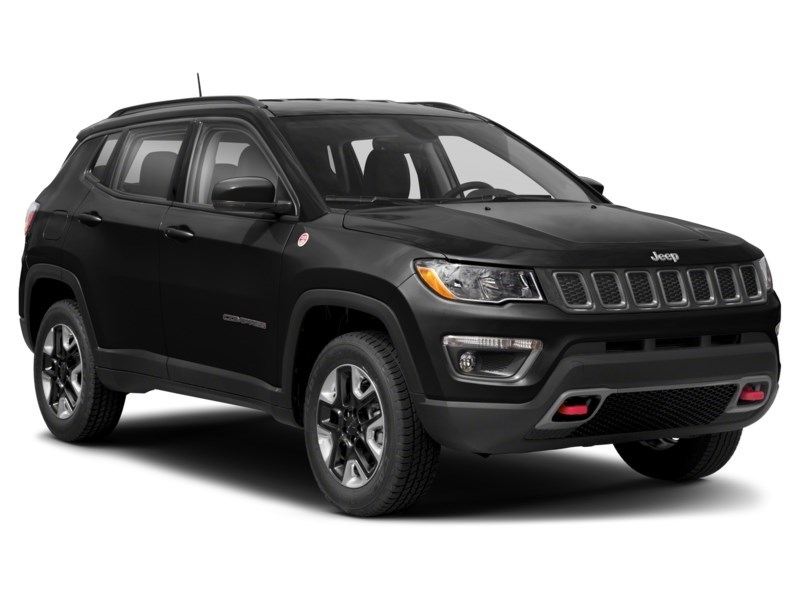 2019 Jeep Compass Trailhawk 4x4 Exterior Shot 9