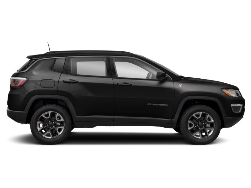 2019 Jeep Compass Trailhawk 4x4 Exterior Shot 11