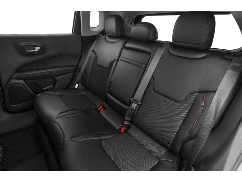 2019 Jeep Compass Trailhawk 4x4 Interior Shot 5
