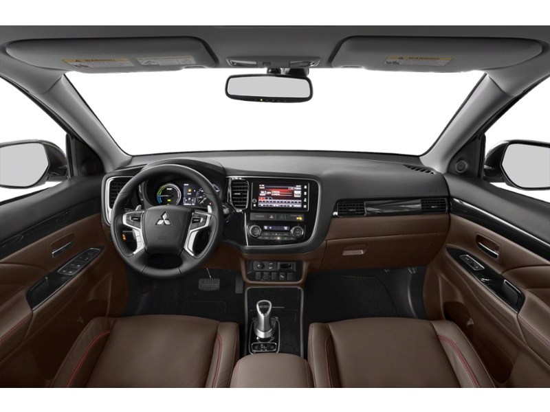 2018 Mitsubishi Outlander Plug-In Hybrid SE Interior Shot 6